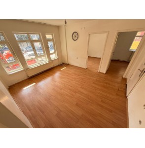 GÜNSAZAK CADDESİ PARALELİNDE KATTA MASRAFSIZ 3+1 FIRSAT DAİRESİ