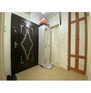 FIRSAT DAİRESİ AŞAĞIEĞLENCE GÖBEGE 2 DK MESAFEDE KATTA 3+1