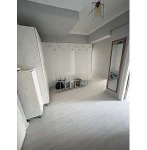 ATAPARK ANA CADDE ÜZERİNDE KAT KONUMUNDA ASANSÖRLÜ YAPILI 2+1