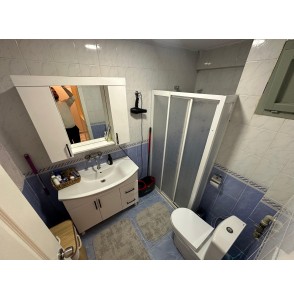 HİSAR'DA ANA CADDE ÜZERİNDE ASANSÖRLÜ YAPILI ÖN CEPHE 3+1