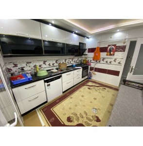 PORSUK CADDESİNE BİR BİNA MESAFEDE 3,5+1 FUL YAPILI 140m2 DAİRE