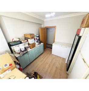 YEŞİLTEPE KIZILIRMAK CADDESİ ÜZERİ ARA KATTA 130m2 YAPILI 3+1
