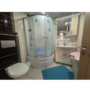 YEŞİLTEPE KIZILIRMAK CADDESİ ÜZERİ ARA KATTA 130m2 YAPILI 3+1