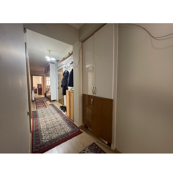 YEŞİLTEPE KIZILIRMAK CADDESİ ÜZERİ ARA KATTA 130m2 YAPILI 3+1