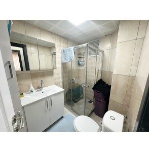 OVACIKDA YENİ BİNADA E.BANYOLU LÜKS YAPILI YÜKSEK KAT 3+1 DAİRE