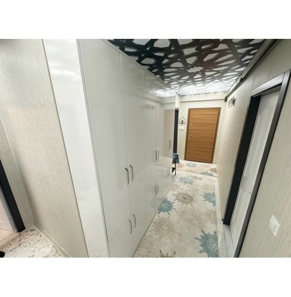 OVACIKDA YENİ BİNADA E.BANYOLU LÜKS YAPILI YÜKSEK KAT 3+1 DAİRE