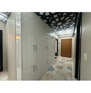OVACIKDA YENİ BİNADA E.BANYOLU LÜKS YAPILI YÜKSEK KAT 3+1 DAİRE