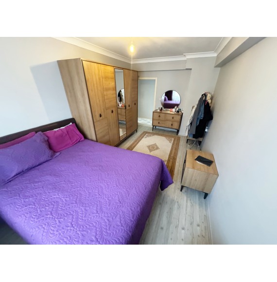 ESERTEPE ÇAMBAŞI CADDESİ YAKININDA 3+1 ÖNCEPHE FULL YAPILI DAİRE
