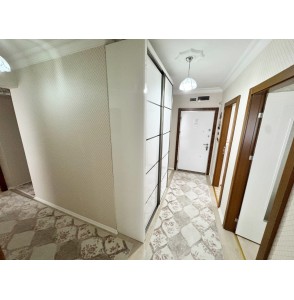 340 CADDE PARALELİNDE ARA KATTA ÖNCEPHE FULL YAPILI GENİŞ 3+1