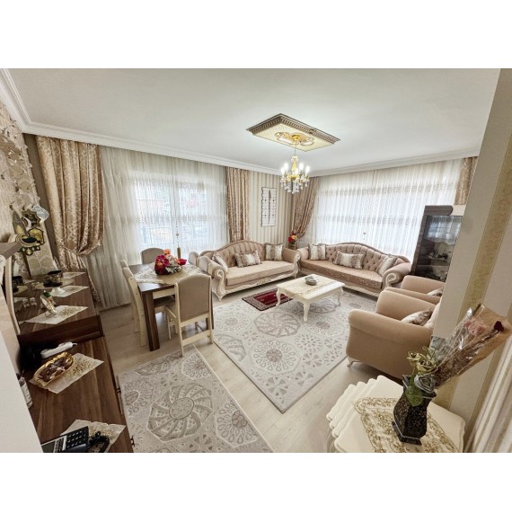 340 CADDE PARALELİNDE ARA KATTA ÖNCEPHE FULL YAPILI GENİŞ 3+1