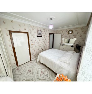 340 CADDE PARALELİNDE ARA KATTA ÖNCEPHE FULL YAPILI GENİŞ 3+1
