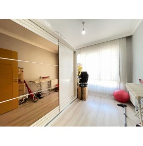 ETLİK VETERİNERLİK YAKININDA KAÇIRILMAZ FIRSAT 5+1 LÜKS SİTE