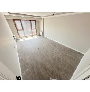 KIZLARPINARI CADDESİNDE LÜKS YAPILI G.ODALI SIFIR 3,5+1 SİTE
