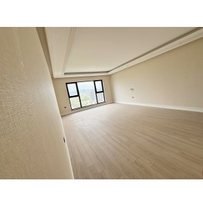 OVACIK BULVAR ÜZERİ EŞSİZ PROJEDE YÜKSEK KATTA MANZARALI LÜKS4+1
