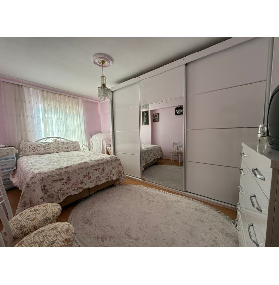 UFUKTEPEDE ANKARA MANZARALI YÜKSEK KATTA YAPILI MASRAFSIZ 3+1 DAİRE
