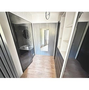 İŞTE FIRSAT!!! OVACIK'TA KATTA ULTRA LÜKS YAPILI GENİŞ M2