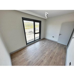 İŞTE FIRSAT!!! OVACIK'TA KATTA ULTRA LÜKS YAPILI GENİŞ M2