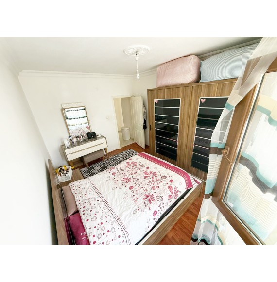 FIRSAT DAİRESİ KATTA DAİRE ARAYANLARA 3+1 MASRAFSIZ CADDE ÜZERİ
