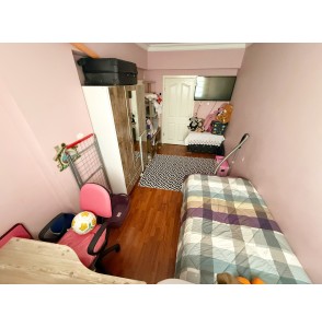 FIRSAT DAİRESİ KATTA DAİRE ARAYANLARA 3+1 MASRAFSIZ CADDE ÜZERİ