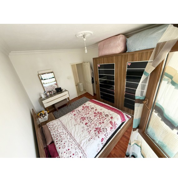 FIRSAT DAİRESİ KATTA DAİRE ARAYANLARA 3+1 MASRAFSIZ CADDE ÜZERİ