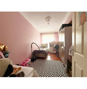 FIRSAT DAİRESİ KATTA DAİRE ARAYANLARA 3+1 MASRAFSIZ CADDE ÜZERİ