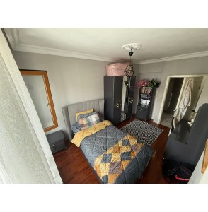 FIRSAT DAİRESİ KATTA DAİRE ARAYANLARA 3+1 MASRAFSIZ CADDE ÜZERİ