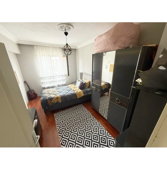 FIRSAT DAİRESİ KATTA DAİRE ARAYANLARA 3+1 MASRAFSIZ CADDE ÜZERİ
