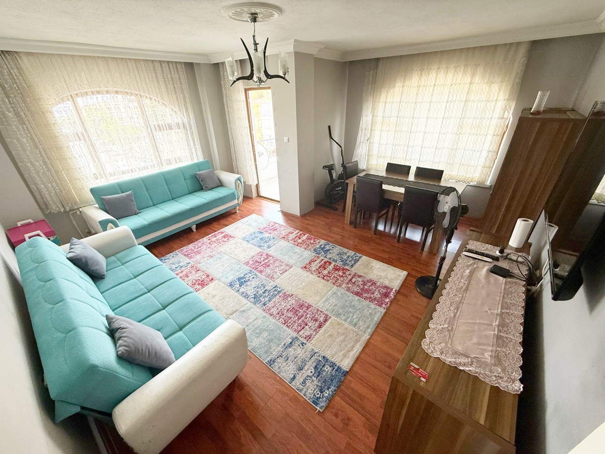 FIRSAT DAİRESİ KATTA DAİRE...