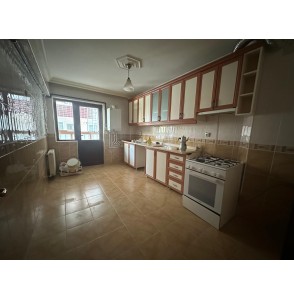 KOBLAY FIRINI YAKINI 3+1 ARA KAT ÖN CEPHE KIRALIK DAİRE