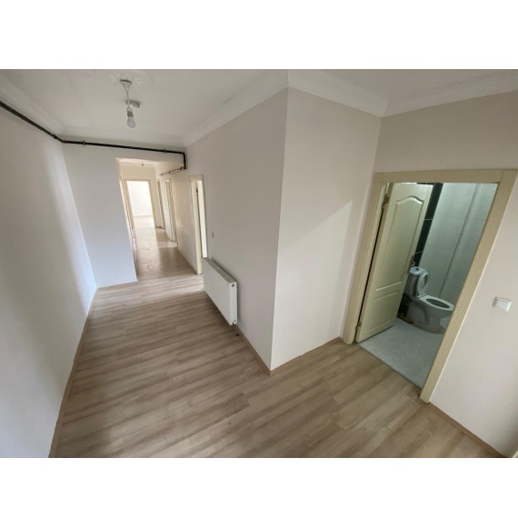 KORU EMLAK GÜVENCESIYLE BASKENT CADDESİ YANI 3+1 KATTA FULL YAPILI