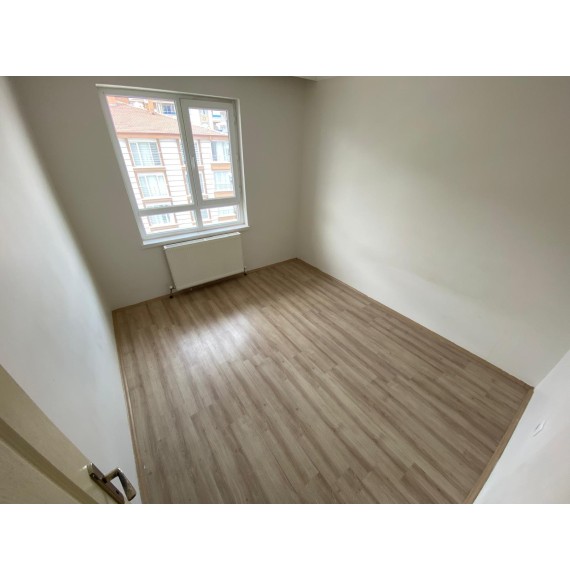 KORU EMLAK GÜVENCESIYLE BASKENT CADDESİ YANI 3+1 KATTA FULL YAPILI