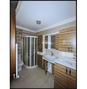 AYVALI MERKEZ CAMİİ YAKINI 2+1 KAT KONUMUNDA KIRALIK DAİRE