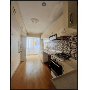AYVALI MERKEZ CAMİİ YAKINI 2+1 KAT KONUMUNDA KIRALIK DAİRE