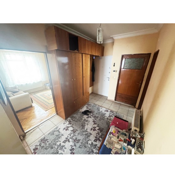 FIRSAT DAİRESİ KAFKASLAR 'DA CADDE YANI 3+1 ÖN CEPHE ARA KAT