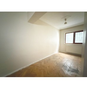KARTALTEPE CADDESİ ÜZERİ 3+1 YENI BOYANMIS KİRALIK DAİRE