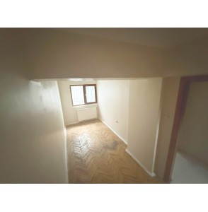 KARTALTEPE CADDESİ ÜZERİ 3+1 YENI BOYANMIS KİRALIK DAİRE
