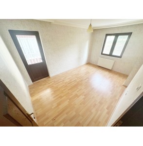 FIRSAT DAİRESİ !YAYLA MAHALLESINDE CADDEYE 1 BINA 3+1 ÖN CEPHE