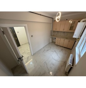 ADNAN YÜKSEL CADDESİNE KOMŞU 2+1 E. BANYOLU