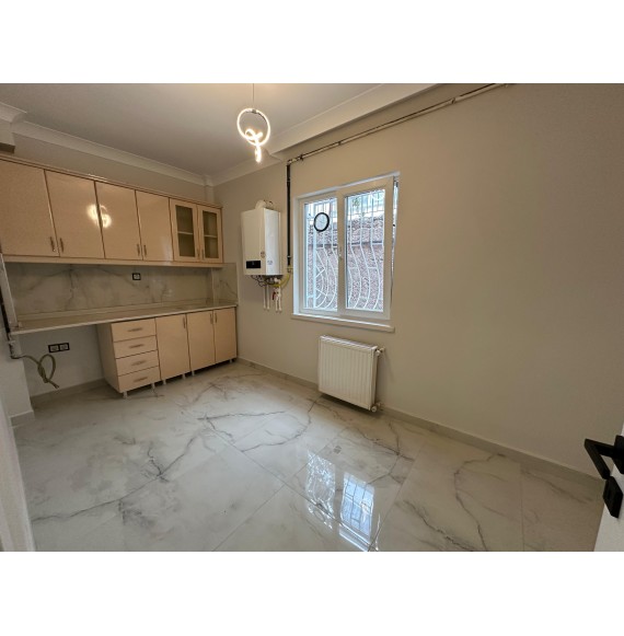 ADNAN YÜKSEL CADDESİNE KOMŞU 2+1 E. BANYOLU