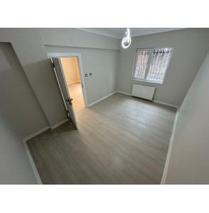 ADNAN YÜKSEL CADDESİNE KOMŞU 2+1 E. BANYOLU