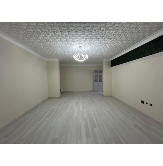 BARIŞYOLU CADDESİNE KOMŞU 3+1 FULL YAPILI MUSTAKIL TADINDA
