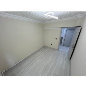 BARIŞYOLU CADDESİNE KOMŞU 3+1 FULL YAPILI MUSTAKIL TADINDA