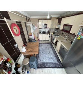 340 CADDE YAKINI 3+1 FULL YAPILI ARA KAT 3 CEPHELİ DAİRE