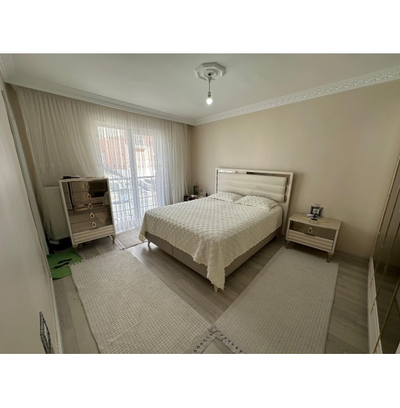 340 CADDE YAKINI 3+1 FULL YAPILI ARA KAT 3 CEPHELİ DAİRE