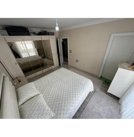 340 CADDE YAKINI 3+1 FULL YAPILI ARA KAT 3 CEPHELİ DAİRE