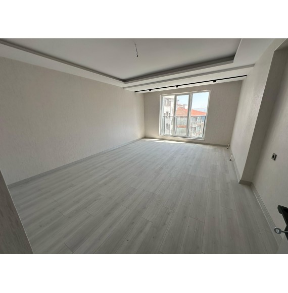 ESERTEPE VADİ YAKINI OTURUMA HAZIR SIFIR 3+1 DAİRE