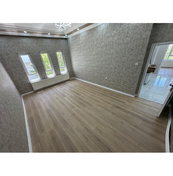 AŞIK VEYSEL CADDESİNE KOMŞU 3+1 KATTA FULL YAPILI