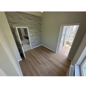 AŞIK VEYSEL CADDESİNE KOMŞU 3+1 KATTA FULL YAPILI