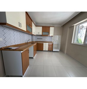 PAMUKLAR SİVAS CADDESİ ÜZERİ 3+1 SİTE İÇİ GENİŞ M2 Lİ