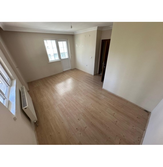 PAMUKLAR SİVAS CADDESİ ÜZERİ 3+1 SİTE İÇİ GENİŞ M2 Lİ
